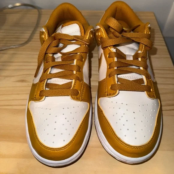 Nike Yellow Dunks - Picture 2 of 6